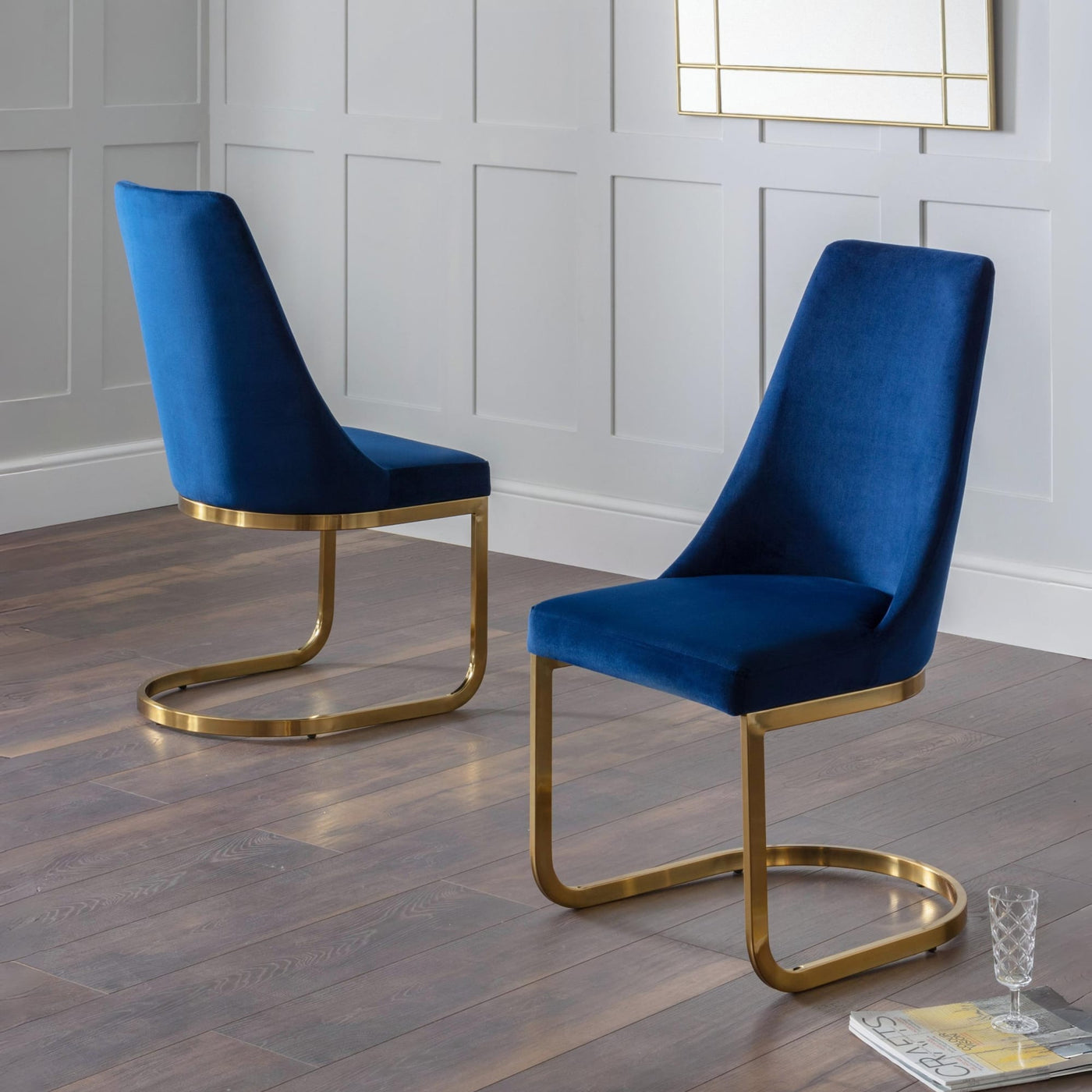 The Knuckle dining chair in Blue