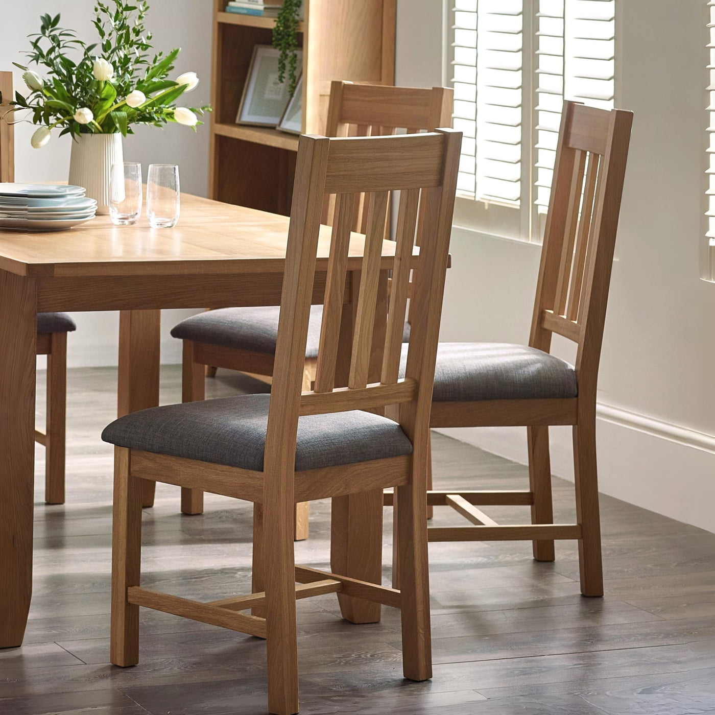 The Tenon dining chair in Oak