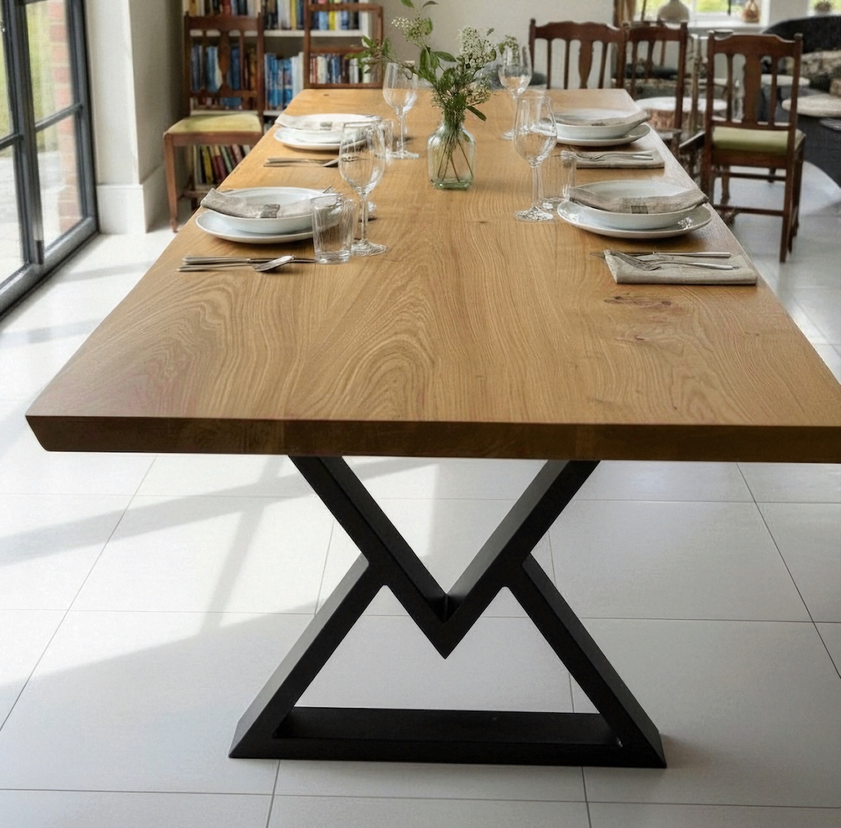 Twin Triangle designer leg